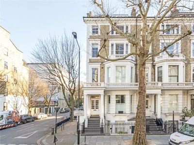 Flat for sale in Marloes Road, London W8