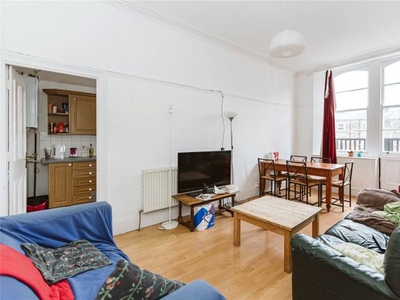 Flat to rent in Clifton Park Road, Clifton, Bristol BS8