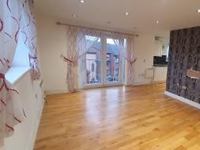 Flat to rent in Royle Green Road, Manchester M22