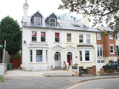 Flat to rent in St Johns Road, Boxmoor, 1st Floor, Unfurnished, Available From 01/04/24 HP1