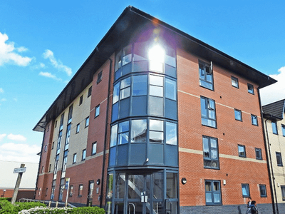 Flat to rent in The Gateway, Reed Street HU2