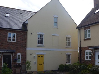 Flat to rent in Woodman Court, Shaftesbury SP7