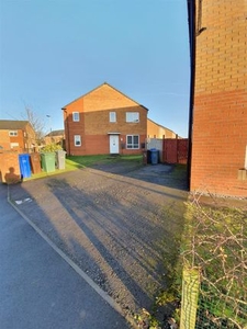 Property to rent in Wynne Close, Manchester M11
