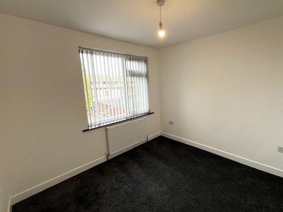 Terraced house to rent in Burnaby Road, Coventry CV6