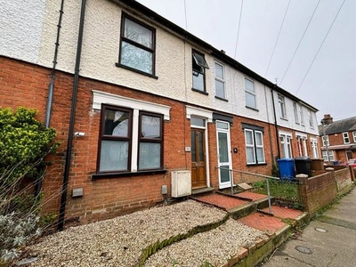 Terraced house to rent in Melville Road, Ipswich IP4