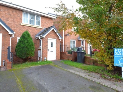 Terraced house to rent in Purcell Road, Wolverhampton, West Midlands WV10