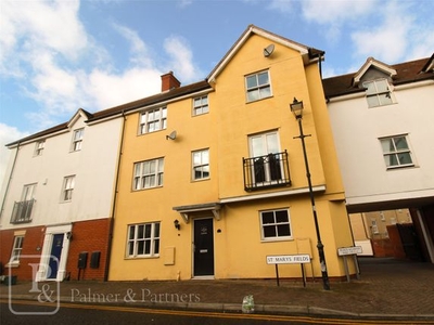 Terraced house to rent in St. Marys Fields, Colchester, Essex CO3
