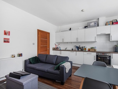 1 bedroom Flat for sale in Dawes Road, Fulham SW6