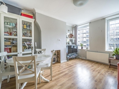 1 bedroom Flat for sale in Tabard Street, Borough SE1