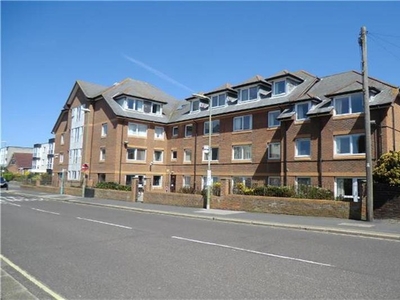 17 Homeryde House, High Street, Lee-On-The-Solent, Hampshire 1 bedroom to let