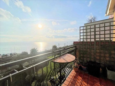 2 bedroom apartment for sale Southend-on-sea, SS9 1DX