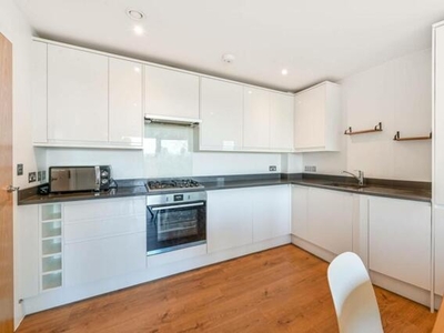 2 Bedroom Flat For Rent In Kentish Town, London