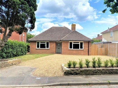 3 Bedroom Bungalow For Sale In Ringwood