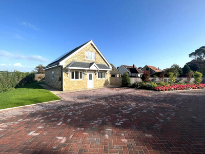 3 Bedroom Detached House For Sale In Barton