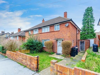 3 Bedroom Semi-detached House For Sale In Thornton Heath