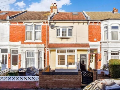3 Bedroom Terraced House For Sale In North End, Portsmouth