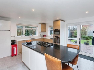 4 Bedroom Detached House For Sale In Duston, Northampton