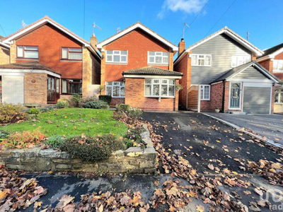 4 Bedroom Detached House For Sale In Kingswinford