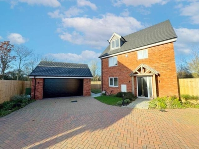 4 Bedroom Detached House For Sale In Off Vicarage Lane