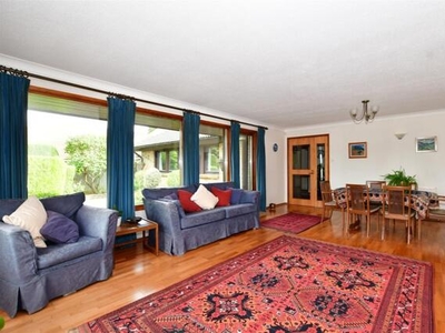 4 Bedroom Detached House For Sale In Purley