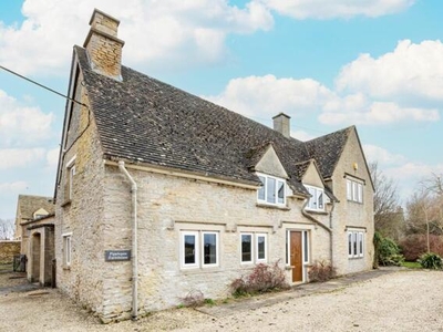 4 Bedroom House Bampton Oxfordshire