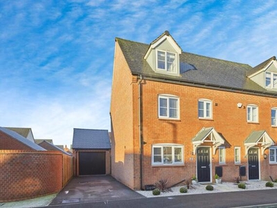 4 Bedroom Semi-detached House For Sale In Derby, Derbyshire