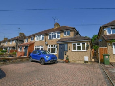 4 Bedroom Semi-detached House For Sale In London Colney
