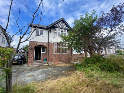 4 Bedroom Semi-detached House For Sale In Wrexham