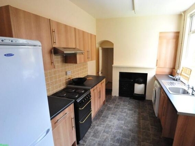 4 Bedroom Terraced House For Rent In Earlsdon, Coventry