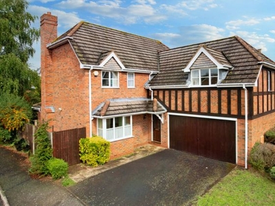 5 bedroom detached house for sale Droitwich, WR9 0JB