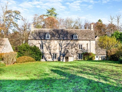 5 Bedroom House Cirencester Gloucestershire