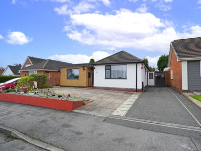 Detached bungalow for sale in Parklands Avenue, Groby, Leicester, Leicestershire LE6
