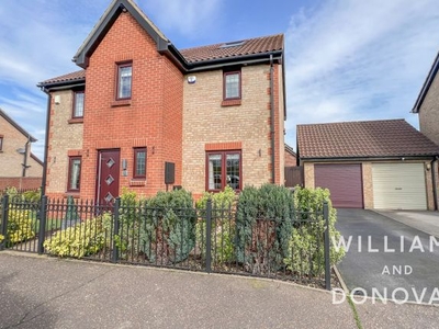 Detached house for sale in Downhall Park Way, Rayleigh SS6