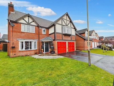 Detached house for sale in Edgeley Close, Leicester LE3
