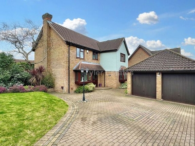 Detached house for sale in Kennel Lane, Billericay CM11