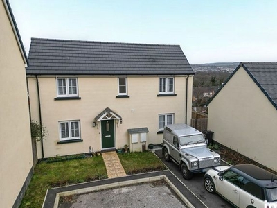 Detached house to rent in Tawny Road, Newton Abbot TQ12