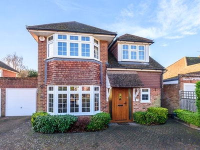 Detached house to rent in Westfields, St Albans, Hertfordshire AL3