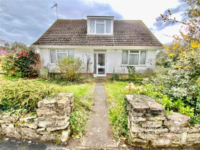 Falcon Drive, Mudeford, Christchurch, Dorset, BH23 3 bedroom house in Mudeford