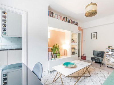 Flat for sale in Balham High Road, Balham SW17