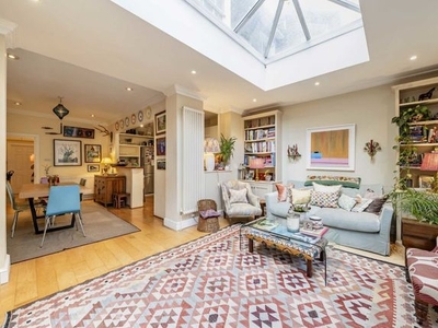 Flat for sale in Eccleston Square, London SW1V