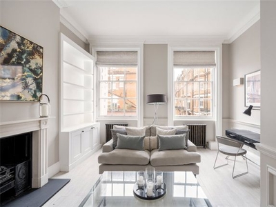 Flat for sale in Egerton Place, Chelsea SW3