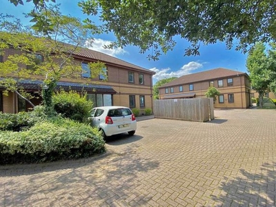 Flat to rent in 8 Midland Way, Thornbury, South Gloucestershire BS35