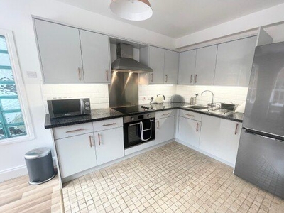 Flat to rent in Charles House, Nottingham NG1