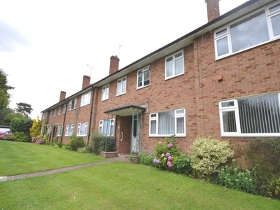 Flat to rent in Hempstead Road, Watford, Hertfordshire WD17