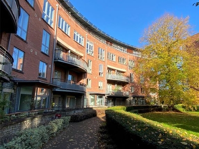 Flat to rent in Hyde Apartments, Redland Court Road, Redland, Bristol BS6