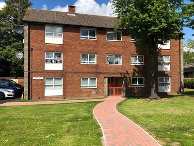 Flat to rent in Mulberry Court, Hadley, Telford, Shropshire TF1
