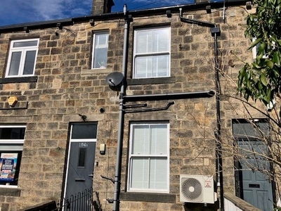 Flat to rent in Town Street, Horsforth, Leeds LS18