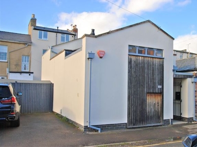 Link-detached house to rent in Back Of Albert Place, Cheltenham GL52