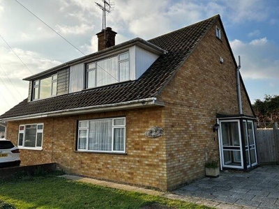 Semi-detached house to rent in Ashcombe, Rochford SS4
