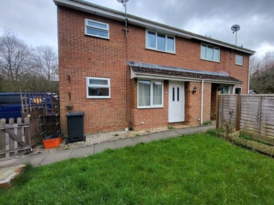Property to rent in Burnet Close, Swindon SN2